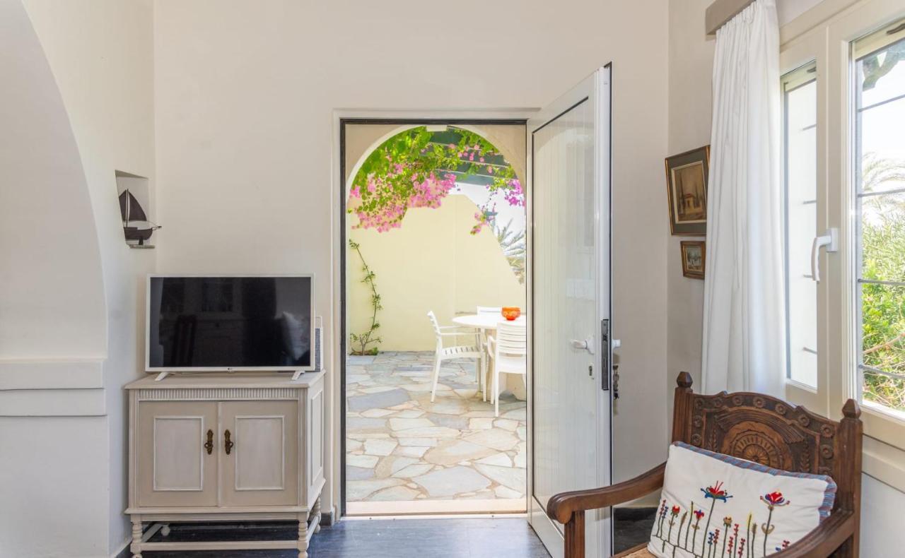 Bougainvillea House In Crete Sitia Exterior foto